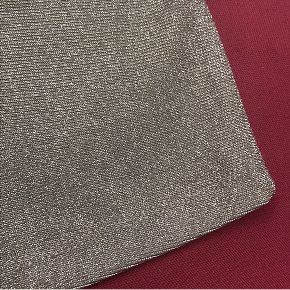 4/$20✨Wild Fable Shimmering Silver Pencil Skirt - Picture 5 of 8